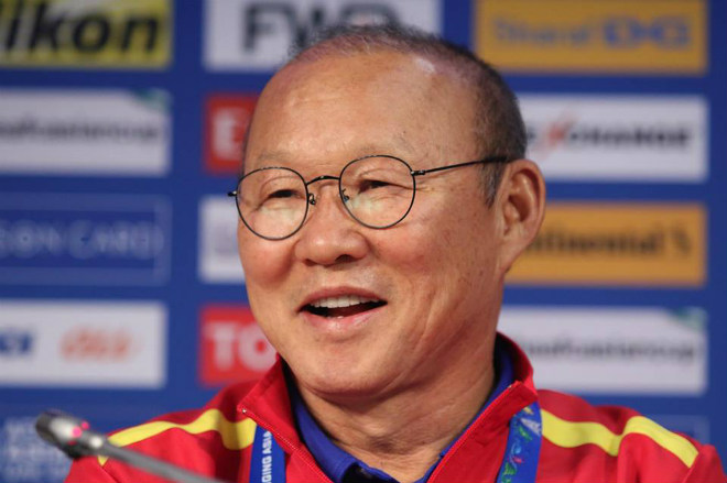 ĐT Việt Nam vào tứ kết Asian Cup: “Siêu trọng tài” VAR chính thức nhập cuộc - 1