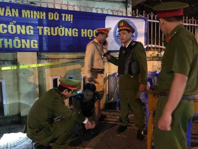 Nhóm thanh niên phê thuốc lắc thuê taxi đi "cổ vũ bóng đá"
