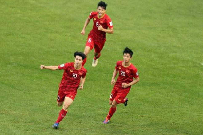BLV Vũ Quang Huy: &#39;Tuyển Việt Nam tiếp cận nhóm đội mạnh châu Á&#39; - 1