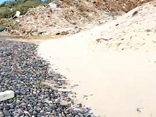 Forcing people to kill the stone beach with 7 colors to clear the scene