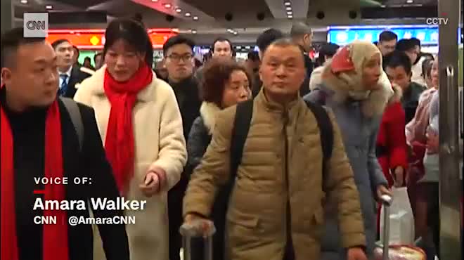 Trung Quốc: Đường phố nô nức trang hoàng đón Tết Kỷ Hợi