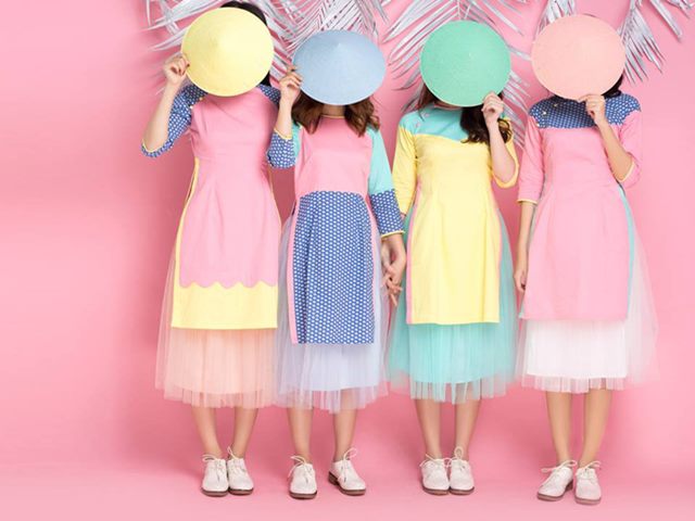 5 mẫu áo dài cách tân váy đụp cho chị em phụ nữ diện dịp Tết 2019