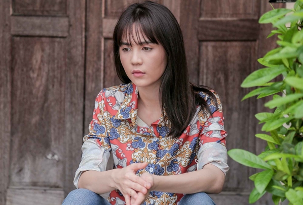 Vu quy đại náo: Tình cũ tỷ phú Hoàng Kiều có thoát mác "nữ hoàng nội y" đóng phim? - 1