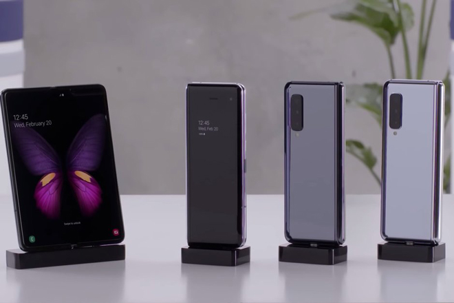 Video Galaxy Fold đẹp trên từng milimet - 1