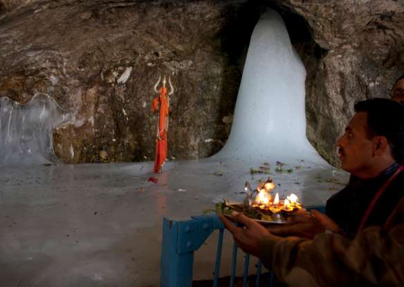Bí ẩn bên trong những hang động huyền bí nhất Ấn Độ 1551869498-364-nhung-hang-dong-huyen-bi-nhat-an-do-6-1551668133-width584height416