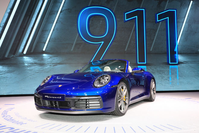 Ảnh thực tế Porsche 911 Cabriolet thế hệ mới tại Geneva Motor Show 2019 - 1