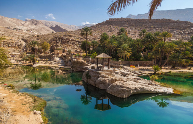 Wadi Bani Khalid, Oman: Vùng Sharqiyah là một trong những khu vực đẹp nhất ở Oman và là nơi có ốc đảo tuyệt đẹp Wadi Bani Khalid.