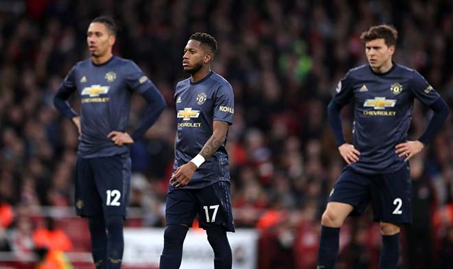 MU thua 3 trận thời Solskjaer: Đổ vỡ domino, ác mộng mùa giải trắng tay - 1