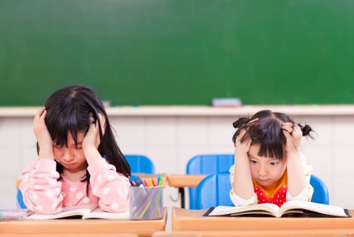Dấu hiệu con đang bị stress và cách cùng bé vượt qua - 1