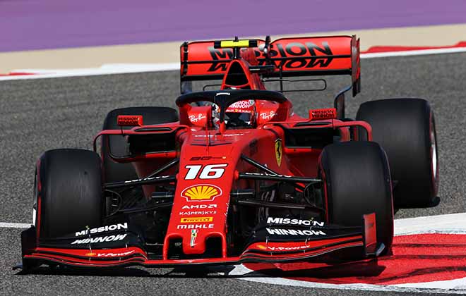 Đua xe F1, phân hạng Bahrain GP: Tân binh bùng nổ, Ferrari trấn áp quần hùng - 1