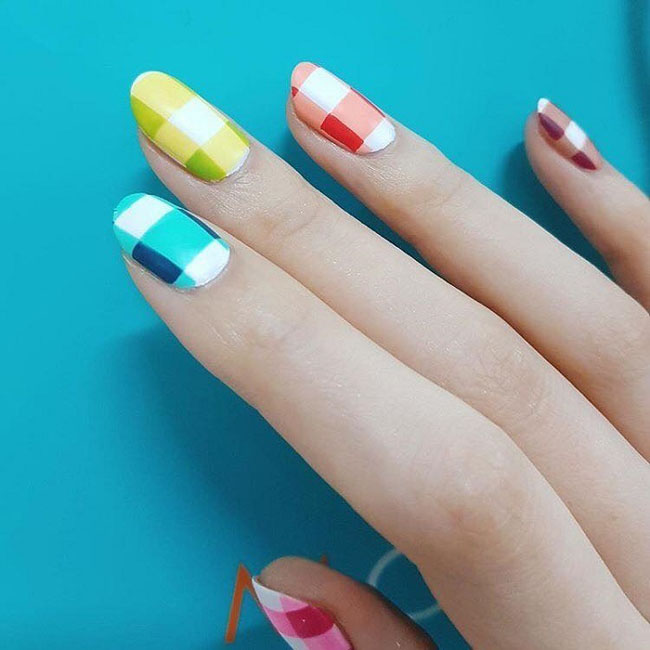 Hàng loạt mẫu nail caro đẹp giúp nàng ghi điểm trong bữa tiệc cuối năm - 6