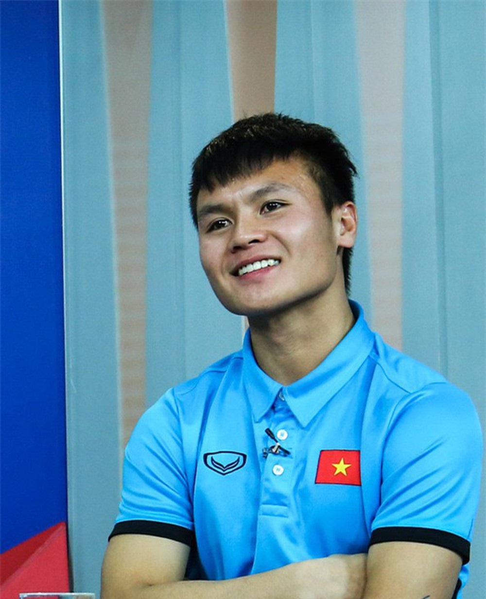 Rộ Tin Cầu Thủ Quang Hải Ra Tết Kết Hon Dan Mạng Tranh Cai Khong Ngớt