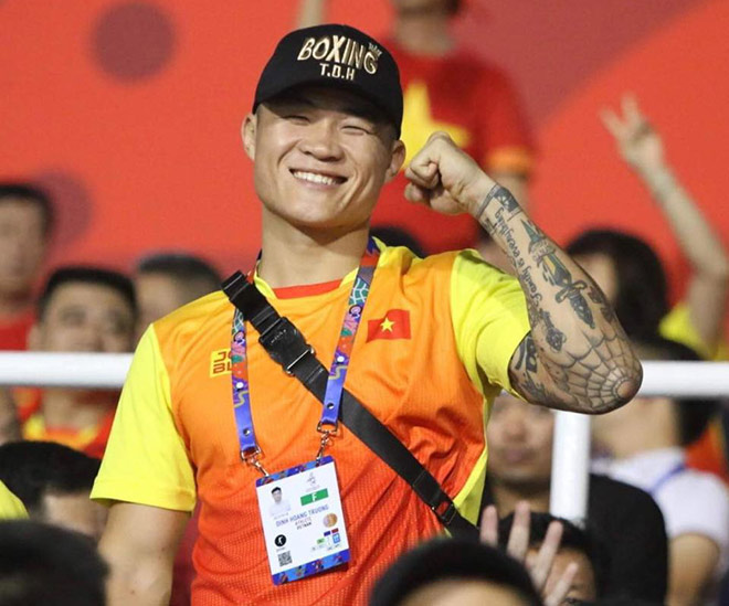 Đỉnh cao châu Á: “Nam vương” boxing Việt Nam đấu “Cỗ xe tăng” Thái Lan - 1