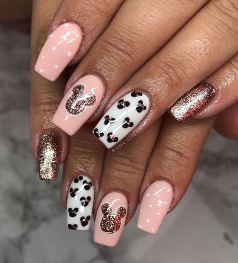 Gợi ý những mẫu nail xinh hình chuột cho Tết Canh Tý - 4