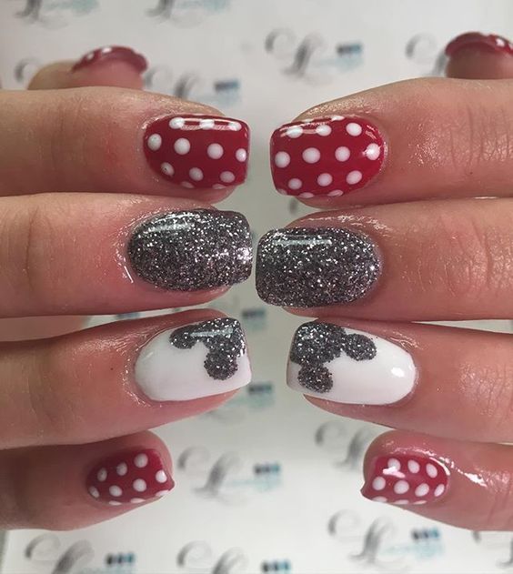 Gợi ý những mẫu nail xinh hình chuột cho Tết Canh Tý - 2
