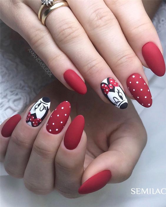 Gợi ý những mẫu nail xinh hình chuột cho Tết Canh Tý - 9