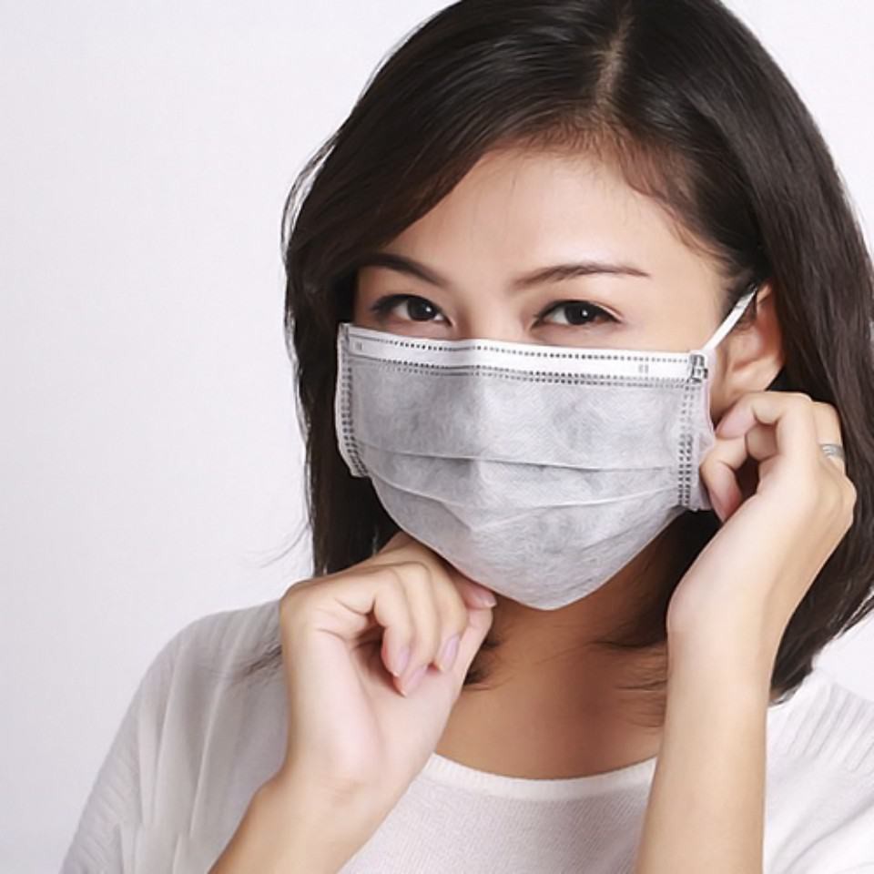 Đeo nhiều khẩu trang gây mụn chi chít? Đây là những cách giúp da luôn sạch khỏe - 1