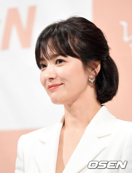 Song Hye Kyo bị đồn sắp tái hôn, tình mới đẹp trai, giàu có hơn hẳn Song Joong Ki - 1
