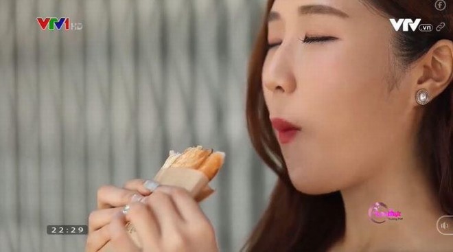 Cô gái Hàn xinh đẹp khen ngợi bánh mì Việt Nam trên sóng Đài truyền hình Quốc gia - 2