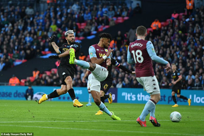 Man City vô địch League Cup: Pep Guardiola áp sát kỷ lục Sir Alex - 1