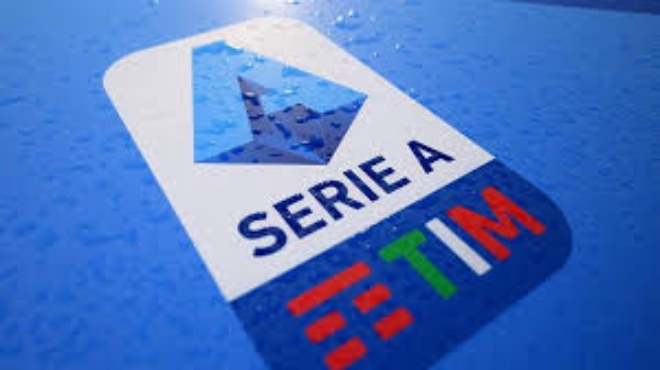 Serie A tạm hoãn vì Covid-19: Ronaldo - Juventus đón thêm tin cực sốc - 1