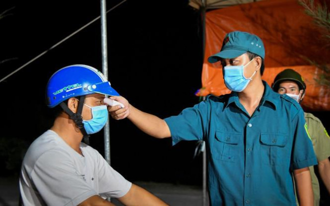 Những "lá chắn thép" trên tuyến đầu phòng chống dịch COVID – 19 ở biên giới - 4