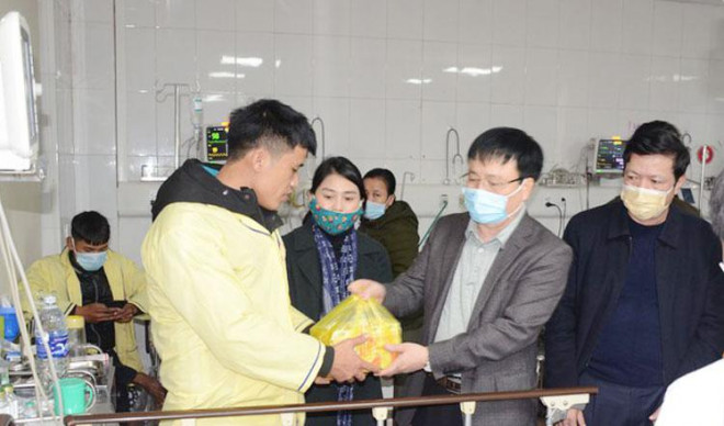 Nghệ An: Dồn toàn lực cứu nạn nhân trong vụ rơi thang máy 11 người thương vong - 2