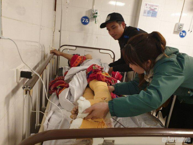 Vụ rơi thang cuốn 3 người chết: Xé lòng nỗi đau những đứa trẻ mất cha - 2