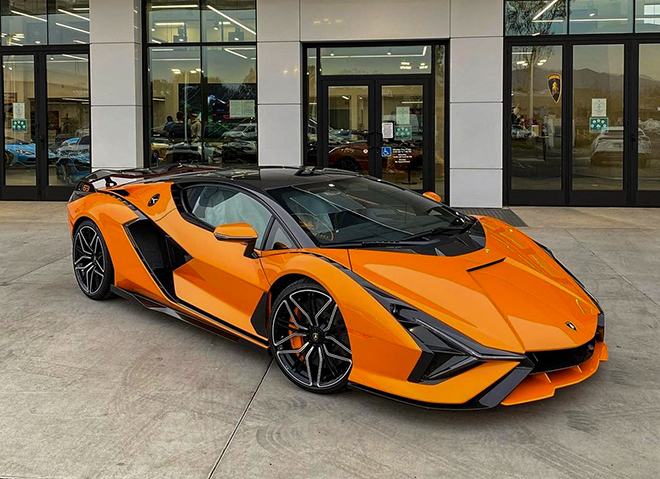 Siêu phẩm Lamborghini Sian đầu tiên xuất hiện tại Bắc Mỹ