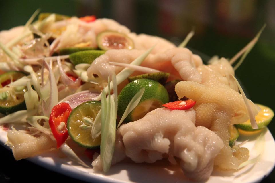 Cách làm chân gà sả ớt ngon “nhức nhối” cho chàng lai rai - 6