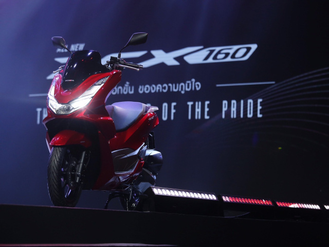 Honda PCX 2021 ra mắt nhiều nâng cấp đáng chú ý