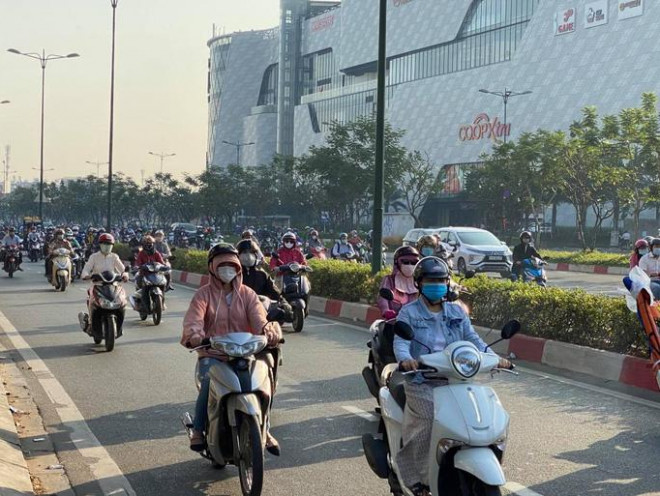 Đêm nay, TP HCM đón đợt không khí lạnh - 4