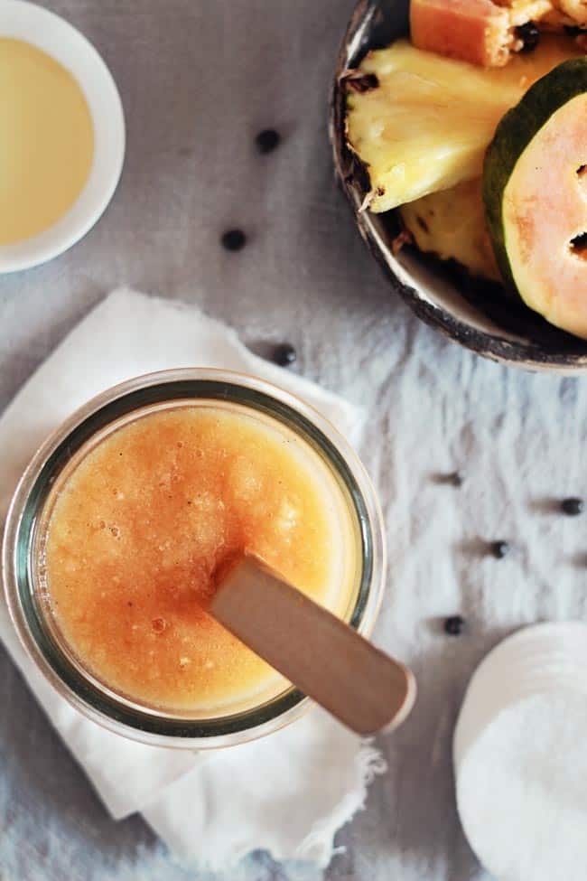 Mặt nạ từ dứa và đu đủ giúp bạn "thay" làn da đón năm mới - 2