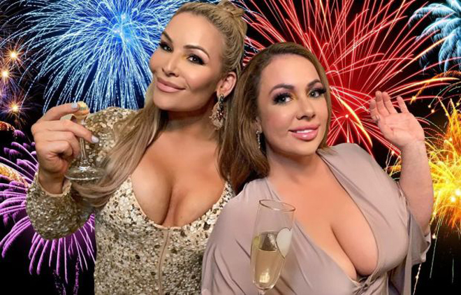 Sững sờ kiều nữ WWE và em gái hứa sẽ “thả rông” thi đấu năm 2021 - 1