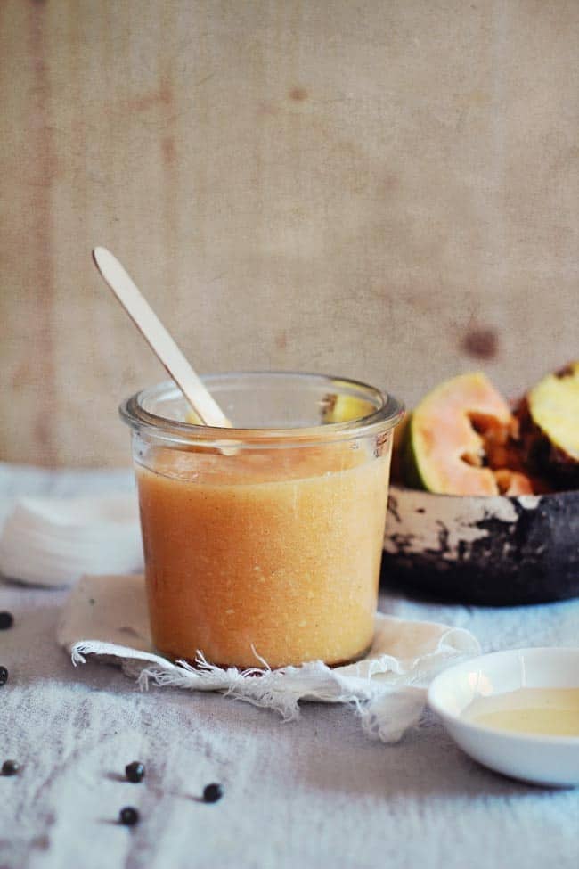 Mặt nạ từ dứa và đu đủ giúp bạn "thay" làn da đón năm mới - 1