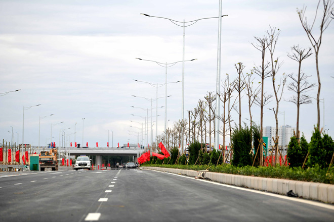 Toàn cảnh nút giao 400 tỉ vành đai 3 với cao tốc Hà Nội - Hải Phòng trước ngày thông xe - 10