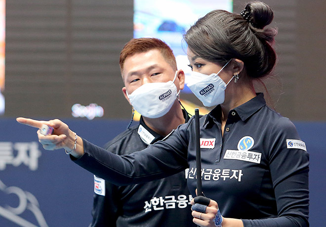 Người đẹp bi-a Ga Young một lượt cơ làm quần hùng sửng sốt ở giải PBA - 1