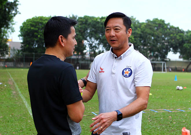 Đối đầu rực lửa V-League 2021: Kiatisak so tài Lê Huỳnh Đức và dàn HLV thế hệ vàng (Kỳ cuối) - 1