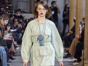 Thời trang vô số túi lên ngôi vì vừa đẹp lại vừa tiện