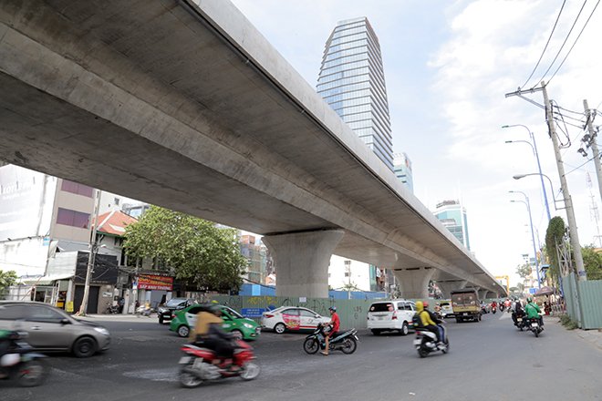 Ảnh: Cầu biểu tượng mới ở TP.HCM bắc qua sông Sài Gòn “đứng hình” sau 5 năm khởi công - 9