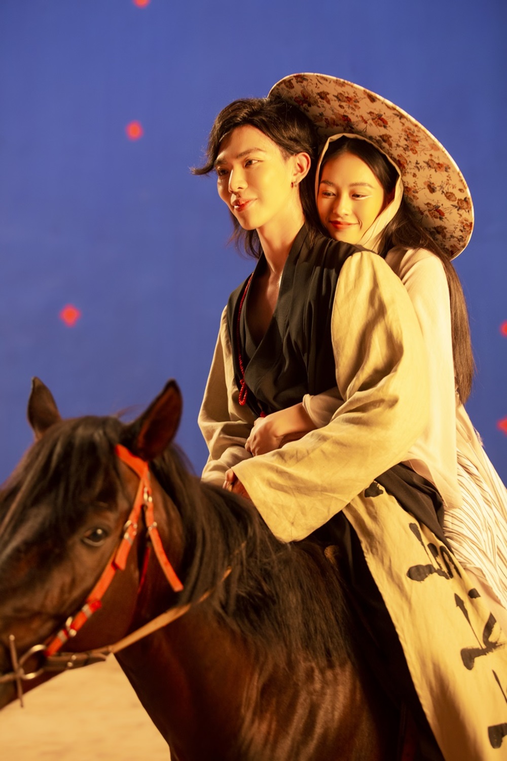 "Cô gái được Erik ngỏ lời lúc 2h sáng" được báo Trung ngợi ca đẹp hơn đại hoa đán - 8