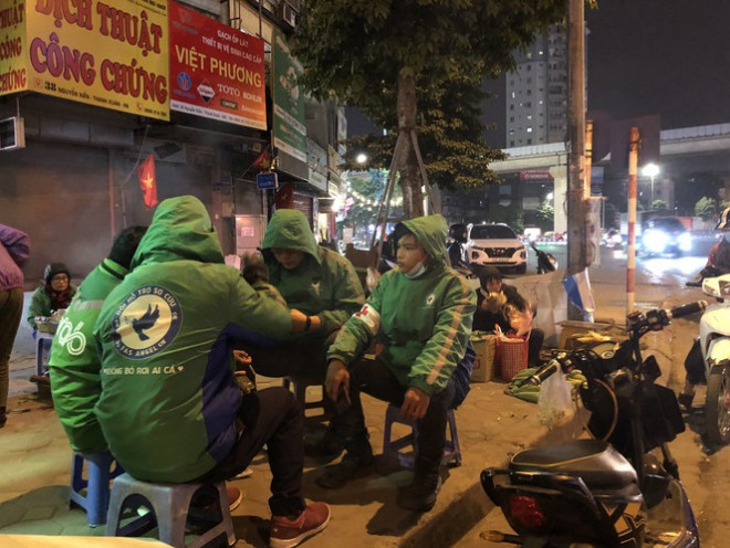 Chuyện về đội cứu hộ miễn phí xuyên đêm ở Hà Nội - 4