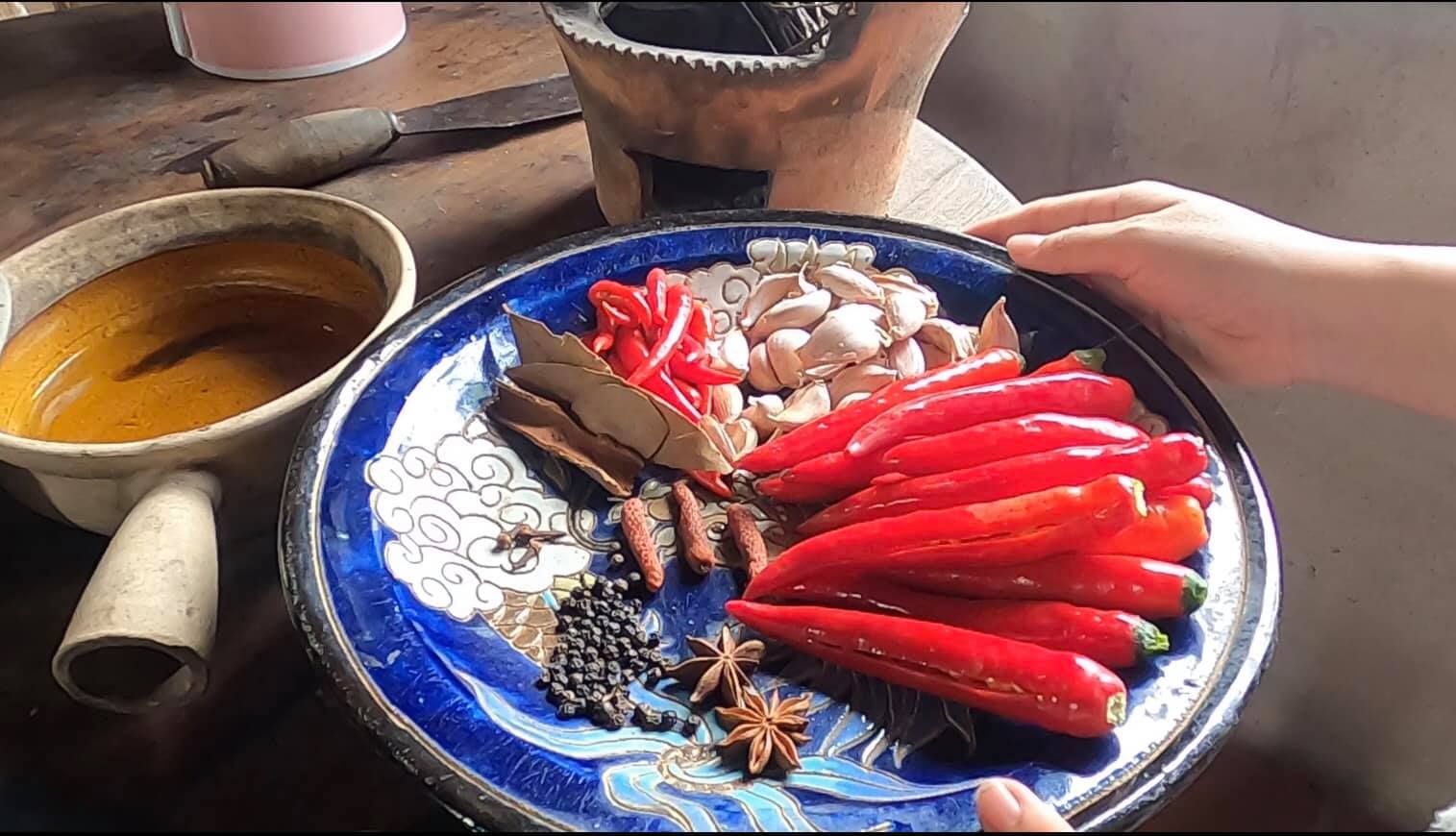 Cách làm sate siêu cay, ăn gì cũng ngất ngây - 1