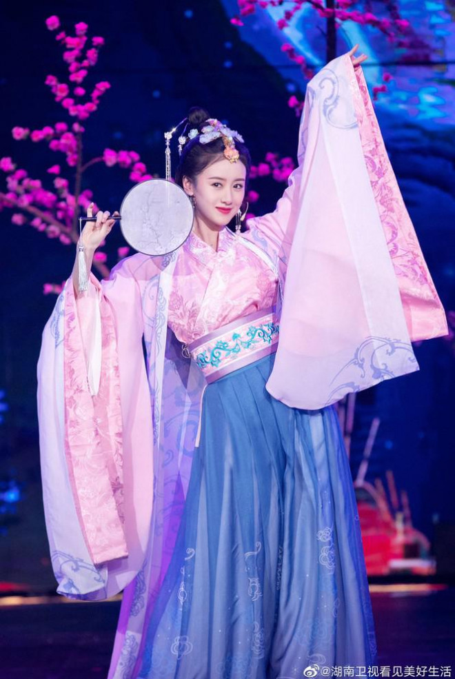 Mê mẩn ngắm các nữ diễn viên hóa thành tứ đại mỹ nhân trong lịch sử Trung Quốc - 6