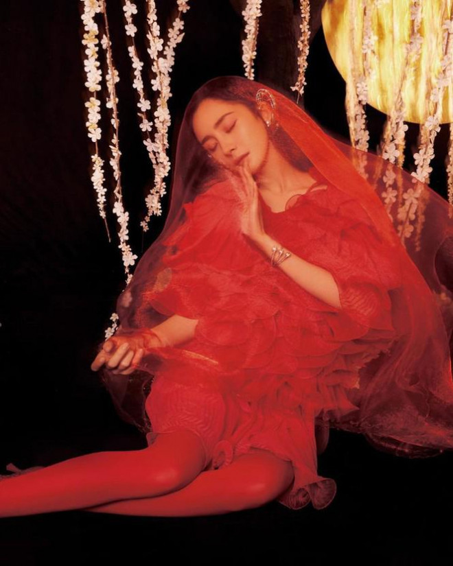 Dương Mịch quá đẹp và gợi cảm khiến fan ngất ngây - 9