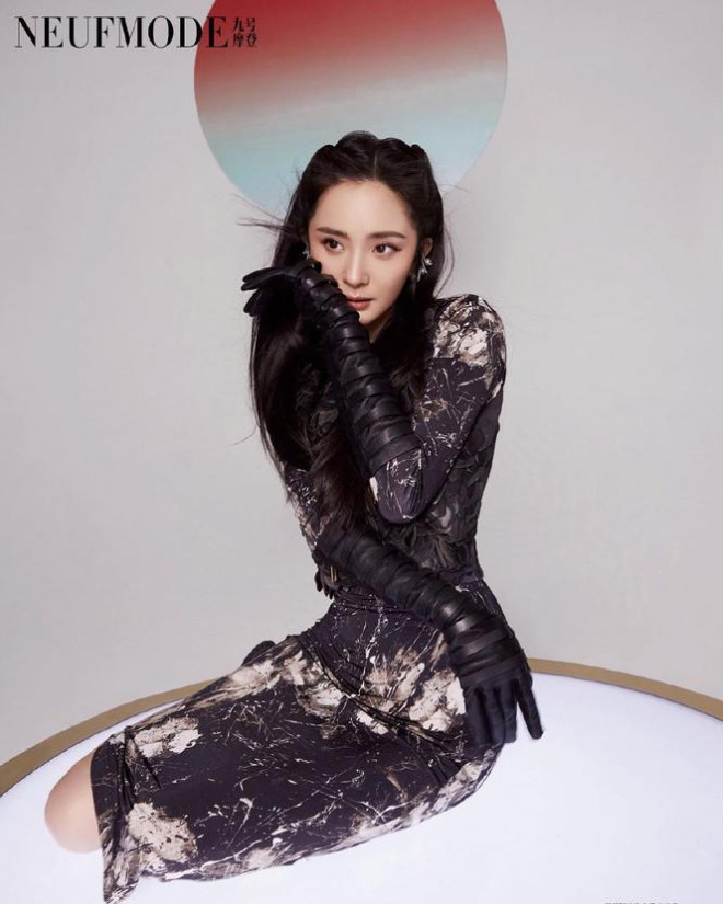 Dương Mịch quá đẹp và gợi cảm khiến fan ngất ngây - 11