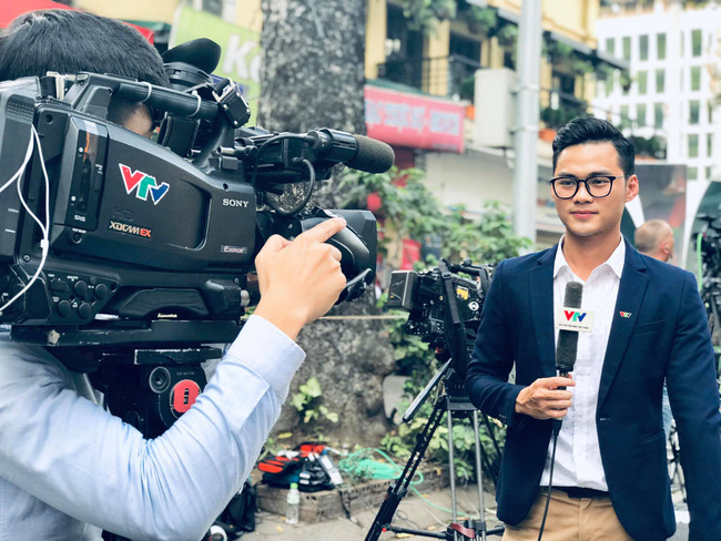 Nam MC Thời sự VTV từng phải đi rửa xe, phụ hồ "lột xác ...