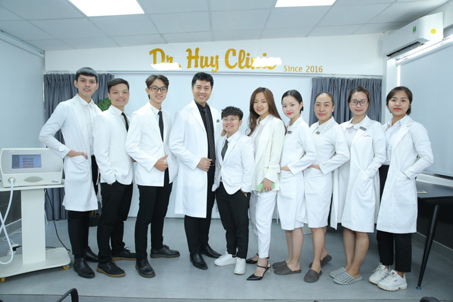 Lắng nghe cách trị sẹo rỗ và trực tiếp trải nghiệm công nghệ triệu đô tại workshop của Dr Huy - 2