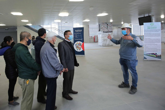 CLIP: Người dân ùn ùn tới nhà ga S1, soi nội thất tàu tuyến đường sắt Nhổn - ga Hà Nội - 6