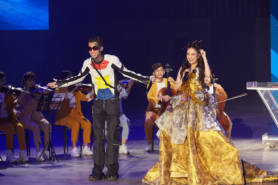 Quán quân "Rap Việt" Dế Choắt nói gì khi song ca cùng Hoàng Thùy Linh - 1